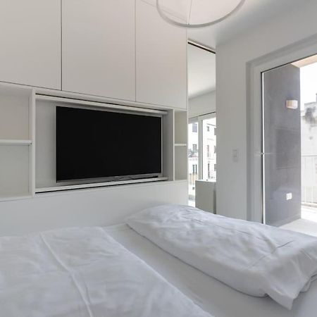 Neu Und Hell In Zentraler Ruhelage Mit Parkplatz Apartman Bécs Kültér fotó
