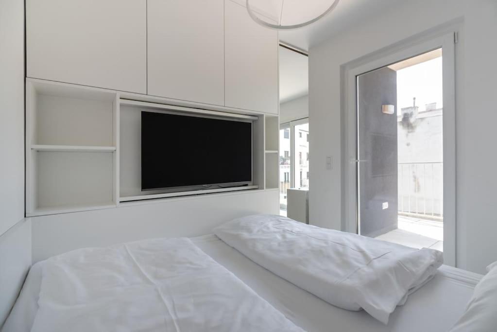 Neu Und Hell In Zentraler Ruhelage Mit Parkplatz Apartman Bécs Kültér fotó