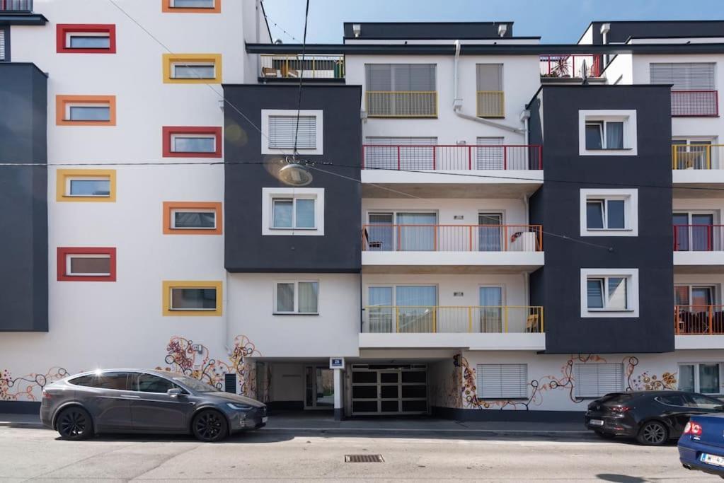 Neu Und Hell In Zentraler Ruhelage Mit Parkplatz Apartman Bécs Kültér fotó